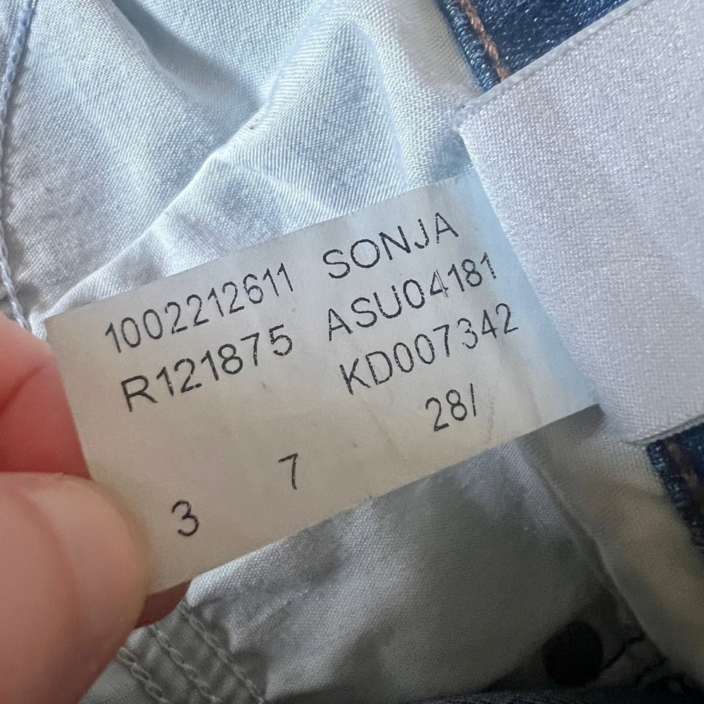 Mavi Sonja Mid-Rise Straight Leg Jeans - Size 28 (Measures 30") - Picture 12 of 12